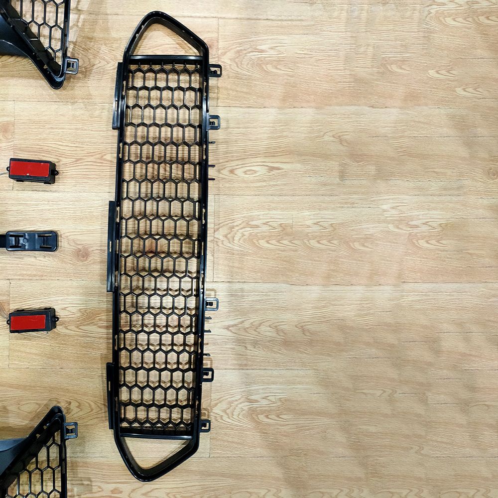 Auto Accessories Car Body Kit for BMW 2015 2016 2017 2018 2019 2020 2021 M2 F87 M2c