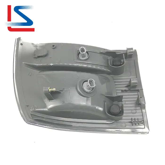 Auto Crystal Corner Lamp for Toyota Hiace Yh133 2000-2004 R 81610-26070 L 81620-26070 R 81611-26070 L 81621-26070 212-15D7