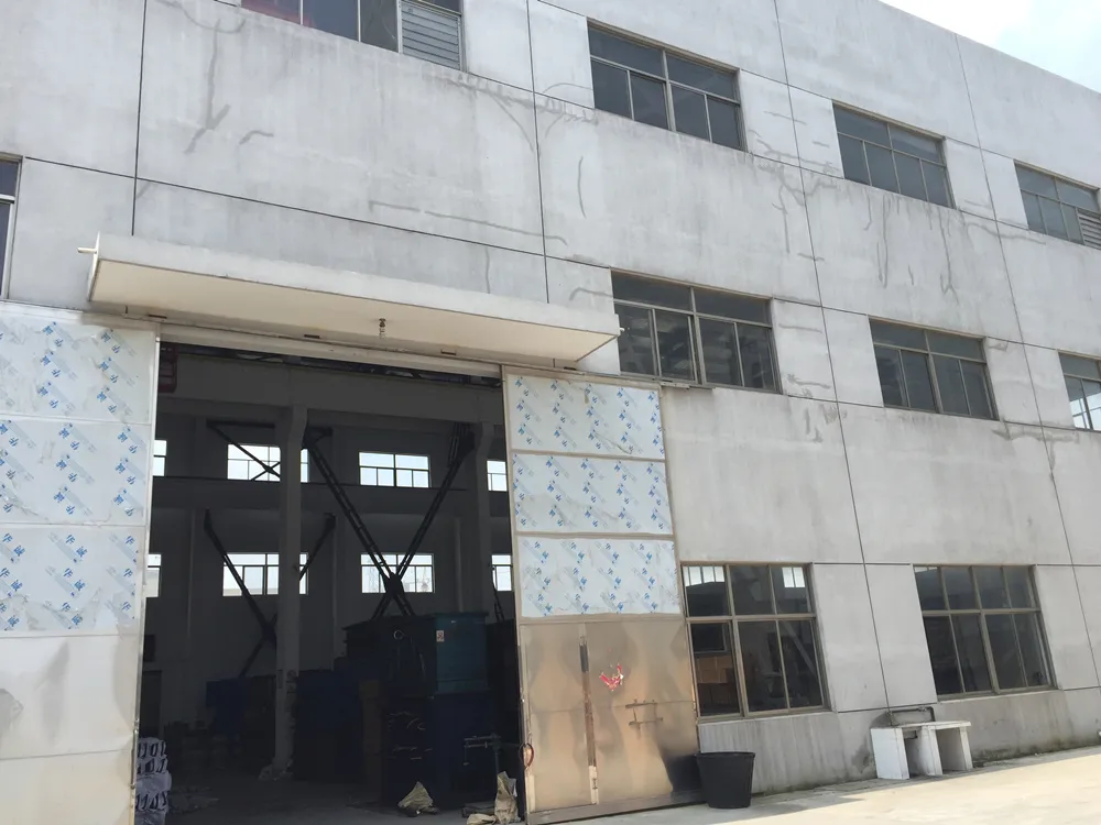 Black Front Auto Car Grille for Audi RS5 2009-2011"