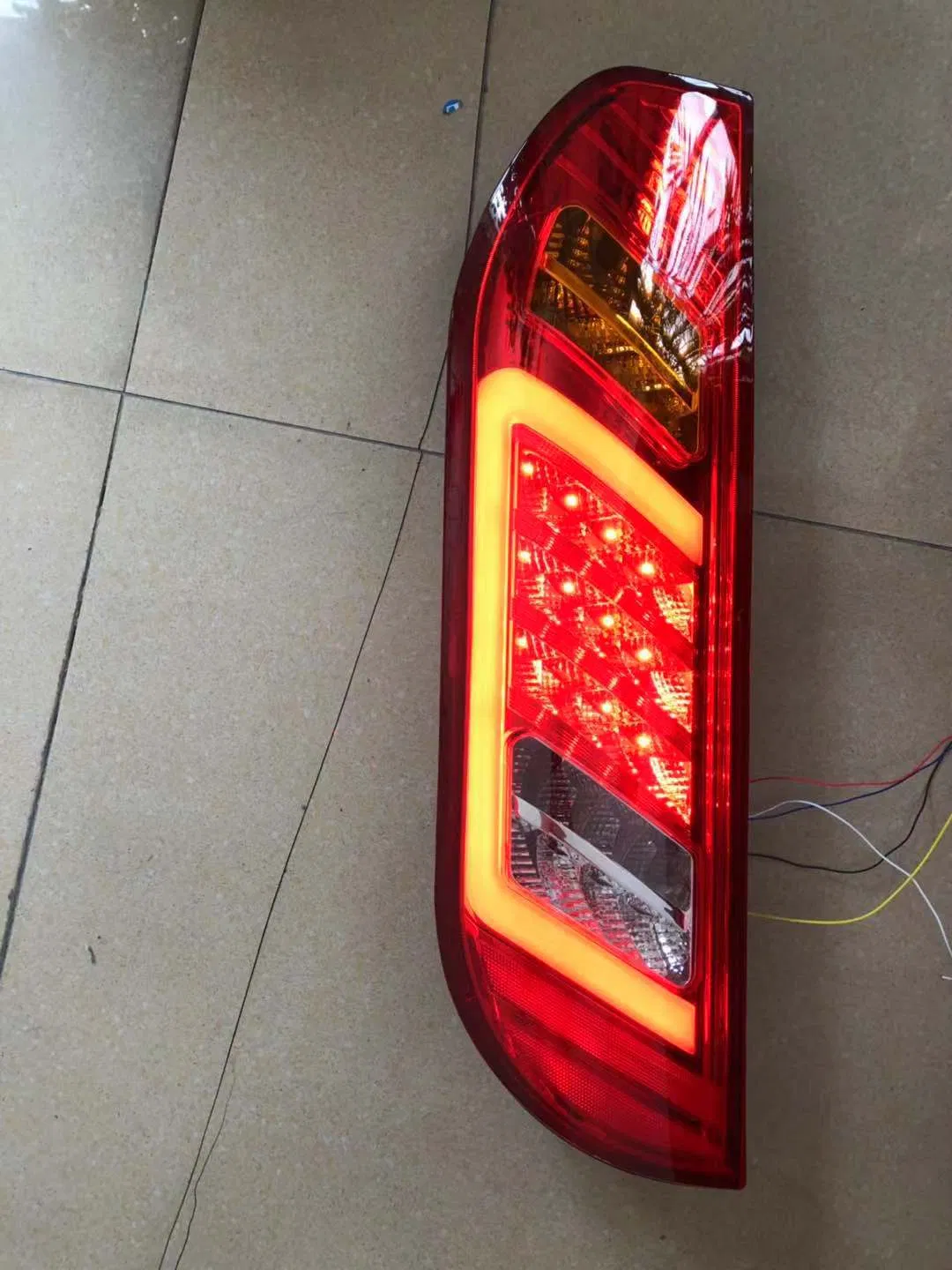 Bus Parts LED Tail Lamp for Bus, Brake /Position /Turning/Reversing Lamp with E Mark Certificate