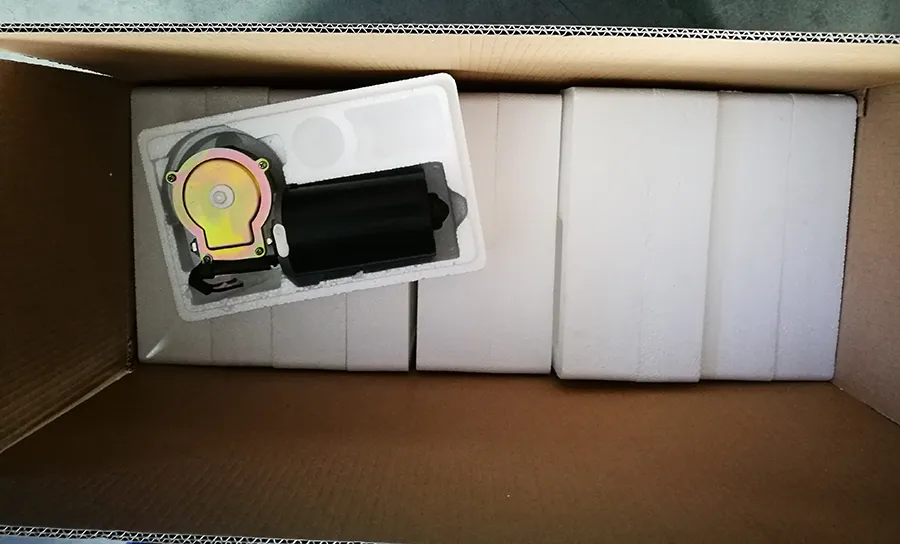 DC Windshield Wiper Worm Gear Motor on Lifts Wheel Chair & Photo Printing Machines