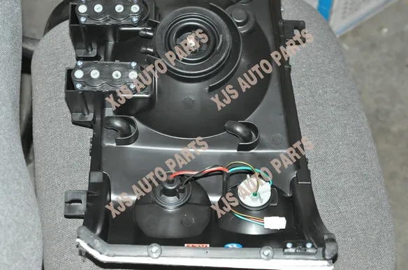 FAW Headlight 14060222-005