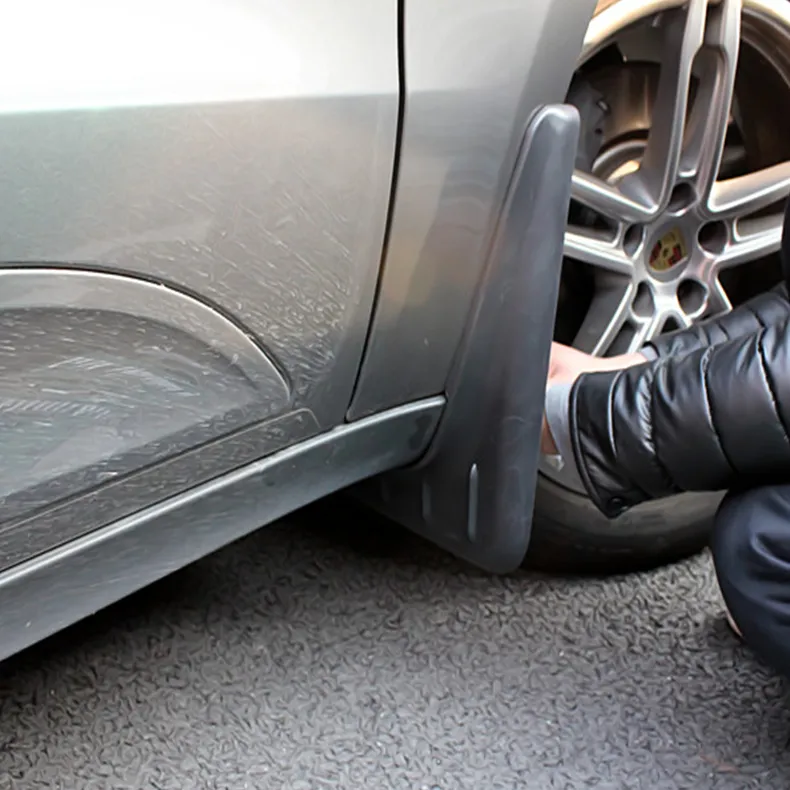 High Quality OEM Front Rear 4PCS Black Car Eco Plastic Fender Mud Guard for Porche Cayenne