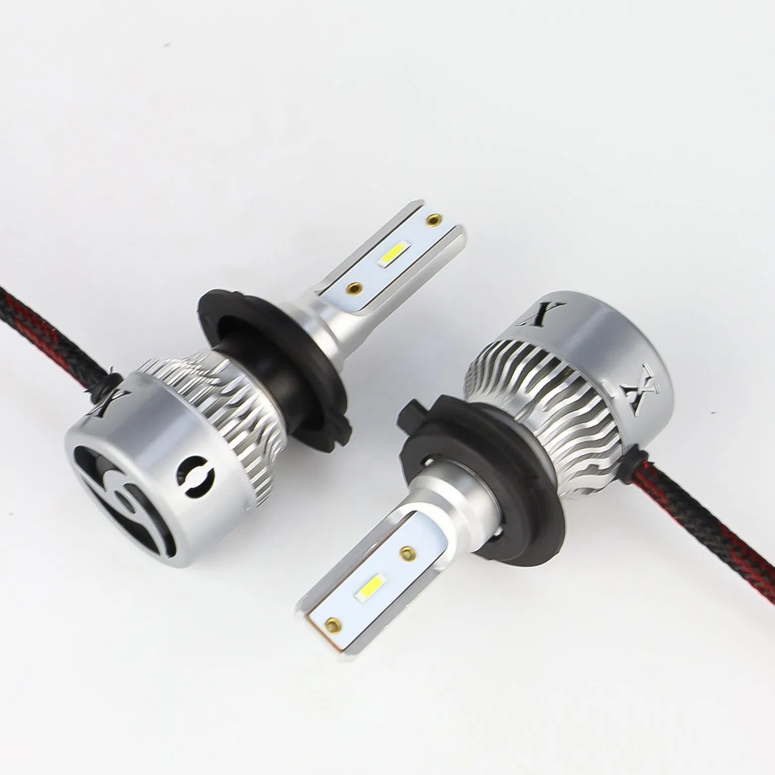 L8 High Power Super Bright H8 H13 H15 Hb3 Hb4 LED H4 H7 H11 9005 9006 9007 Fan 16000lm Car LED Headlight Bulb C6 H11 H4 H7 LED