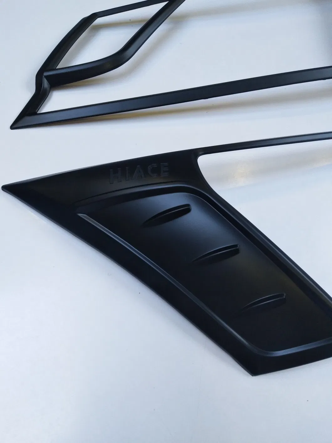 New Arrived ABS Plastic Auto Accessories Car Headlight Cover for Toyota Hiace 2019